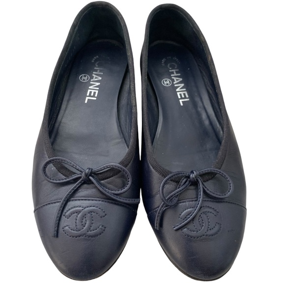 Chanel Navy Blue Leather Ballet Flats Size 37 - Picture 5 of 16